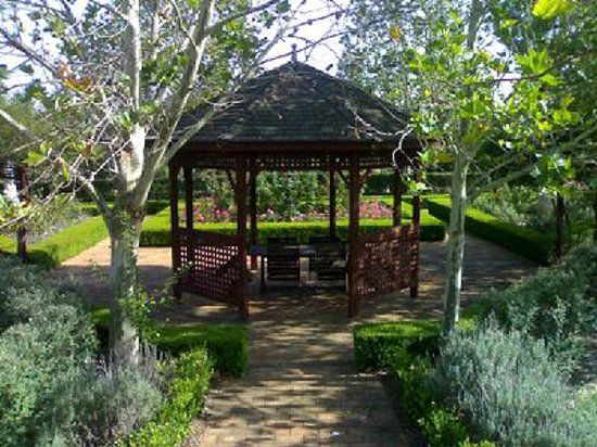 Constable Estate Vineyards